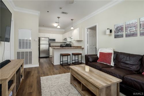 c330-303 Helen Keller Boulevard, Tuscaloosa, AL, 35404 | Card Image