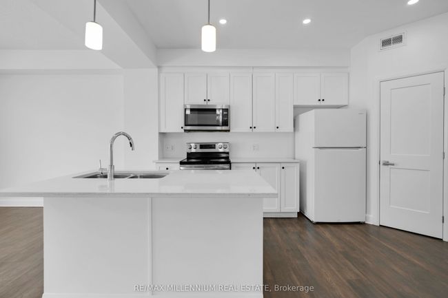 1405 Summer St, House attached with 3 bedrooms, 2 bathrooms and 1 parking in Kingston ON | Image 16