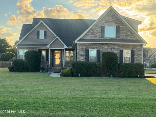 205 Glenn Laurel Dr, Pikeville, NC, 27863-9628 | Card Image