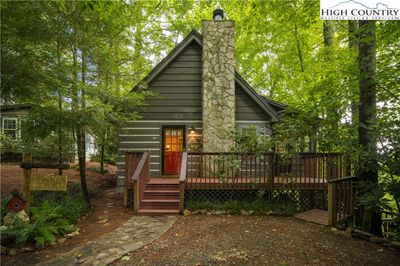 348 Laurelwood Lane, House other with 2 bedrooms, 2 bathrooms and null parking in Boone NC | Image 3