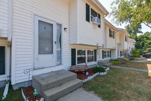 403-881 Mammoth Road, Manchester, NH, 03104 | Card Image