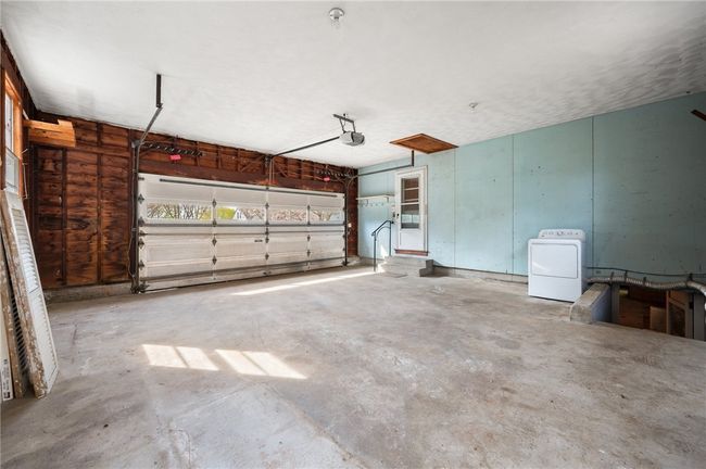21 Top St, House other with 3 bedrooms, 3 bathrooms and 8 parking in Westerly RI | Image 37