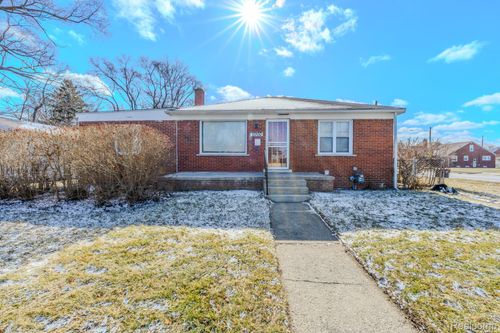 11700 Engleside St, Detroit, MI, 48205-3320 | Card Image