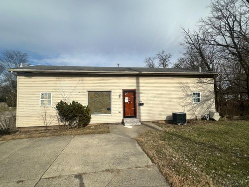 239 W Locust St, Wilmington, OH, 45177-2209 | Card Image