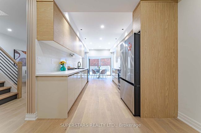 9 Neeley Rd, House attached with 5 bedrooms, 4 bathrooms and 3 parking in Markham ON | Image 5