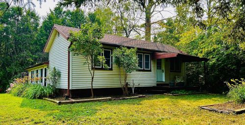 82096 Elm Crt, Goderich, ON, N7A3Y3 | Card Image