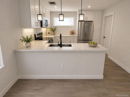 1590 Kendall St, Lakewood, CO, 80214-1411 | Card Image