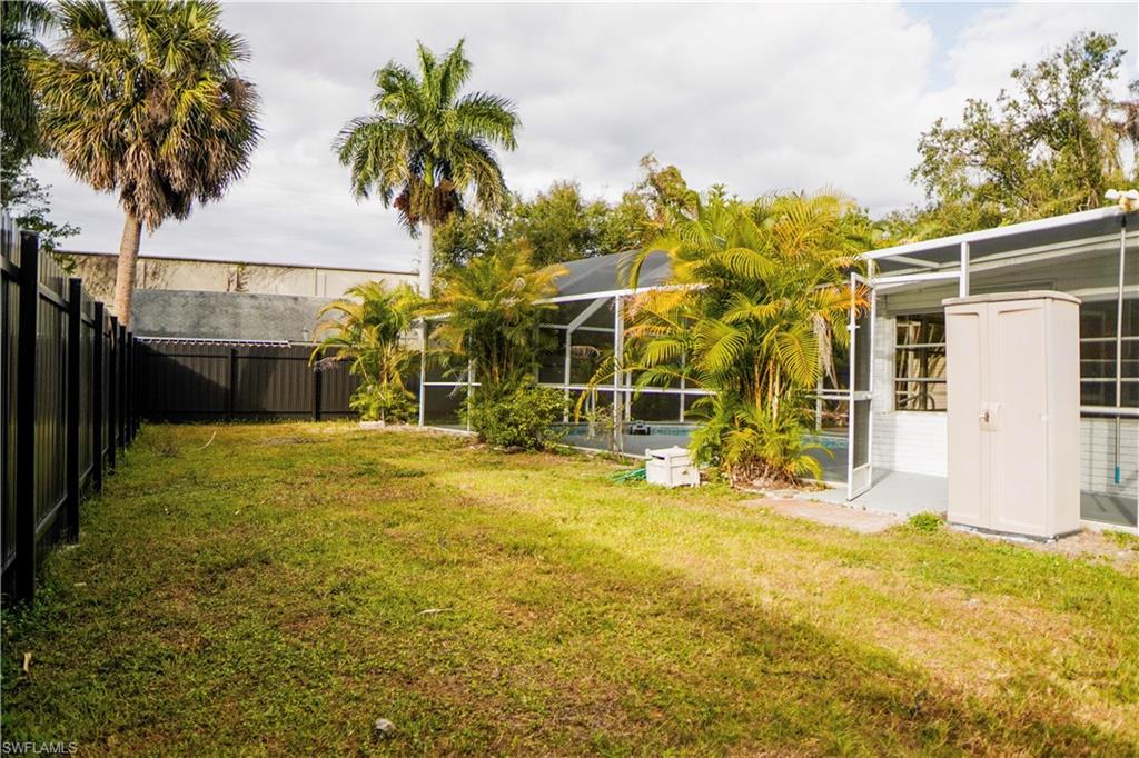 Residential in NORTH FORT MYERS 5