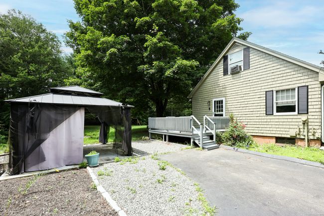 17 Hemlock Dr, House other with 3 bedrooms, 1 bathrooms and null parking in Plainfield CT | Image 33