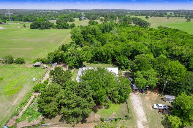 209 Old Sayers Rd, House other with 3 bedrooms, 2 bathrooms and 4 parking in Elgin TX | Image 4