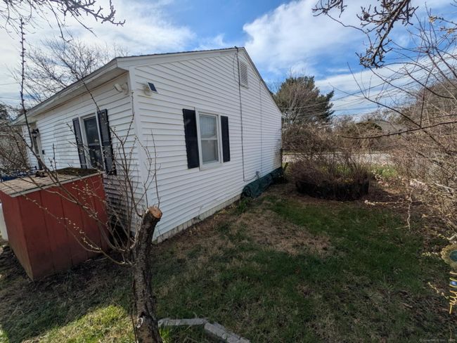 287 Midway Oval, House other with 2 bedrooms, 1 bathrooms and null parking in Groton CT | Image 4