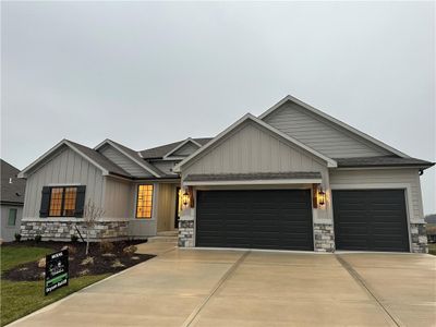 1105 Hummingbird Court, House other with 4 bedrooms, 4 bathrooms and null parking in Greenwood MO | Image 2