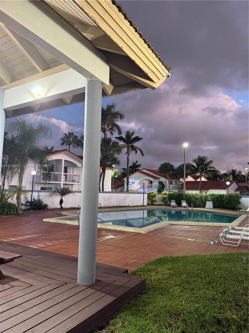 apt-203-15355 Sw 76th Ter, Miami, FL, 33193-1786 | Card Image