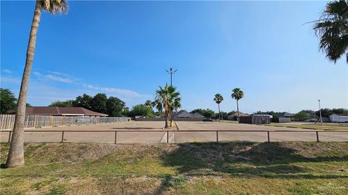 712 Us Highway Business 83 Highway, La Joya, TX, 78560 | Card Image