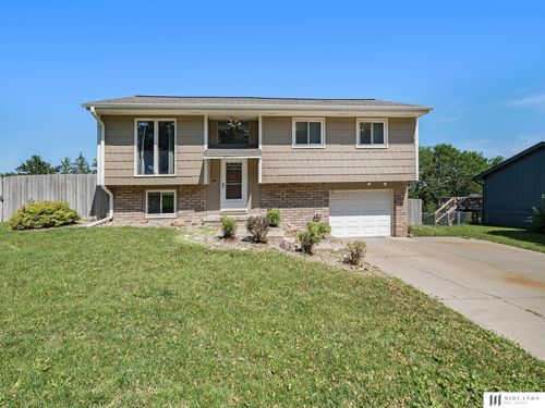 8711 S 143rd St, Omaha, NE, 68138-3515 | Card Image