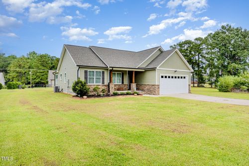 5750 Stott St, Bailey, NC, 27807-9706 | Card Image