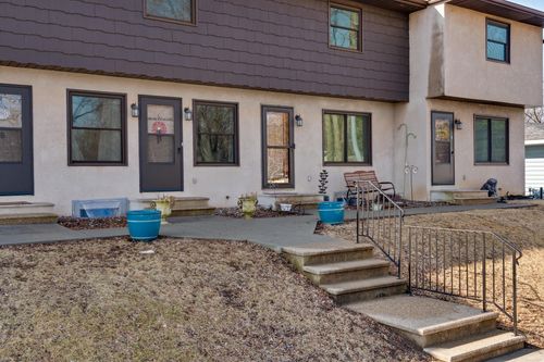 apt-d-513 S 7th St, LA CRESCENT, MN, 55947-1275 | Card Image