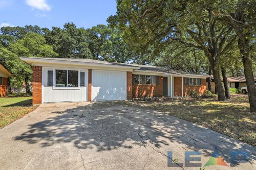 1917 Jacqueline Dr, Denton, TX, 76205-5967 | Card Image