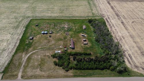 303032 Range Road 244, Swalwell, AB, T0M1Y0 | Card Image