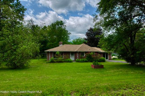 13 Birk St, Acra, NY, 12405-9002 | Card Image
