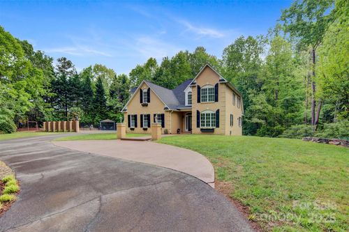 3125 Arden Way, Claremont, NC, 28610-8696 | Card Image
