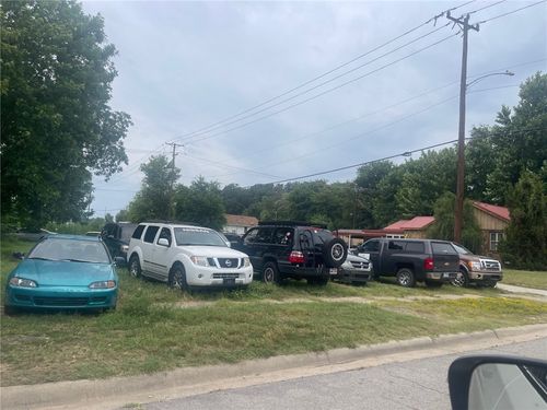 1600 S 11th St, Fort Smith, AR, 72901-5402 | Card Image