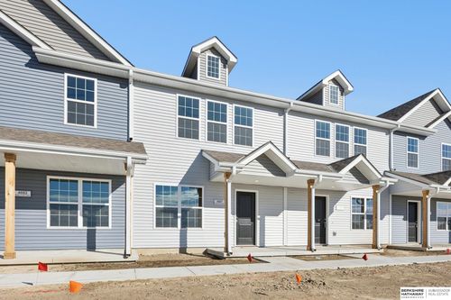 4697 E 21st Ave, Fremont, NE, 68025-2804 | Card Image