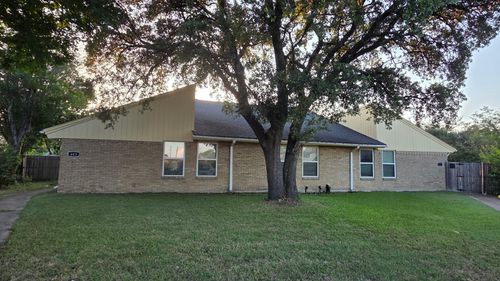 603 Woodhaven Pl, Richardson, TX, 75081-5108 | Card Image