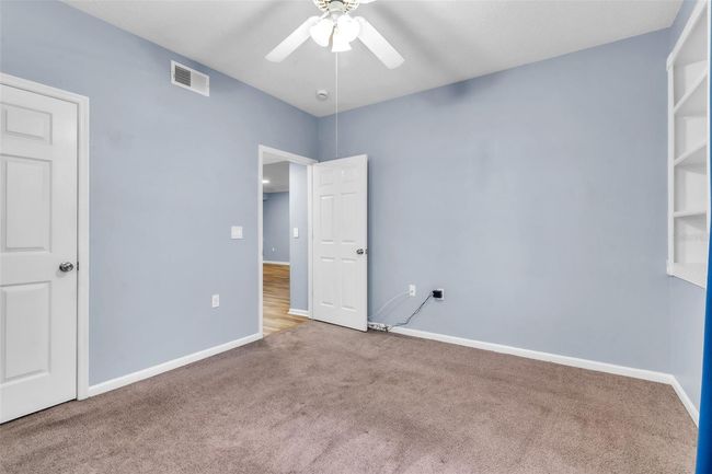 5301 Bay Club Cir, Condo with 1 bedrooms, 1 bathrooms and null parking in TAMPA FL | Image 22