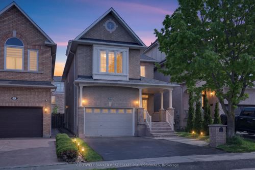 29 Bentwood Cres, Thornhill, ON, L4J8R3 | Card Image