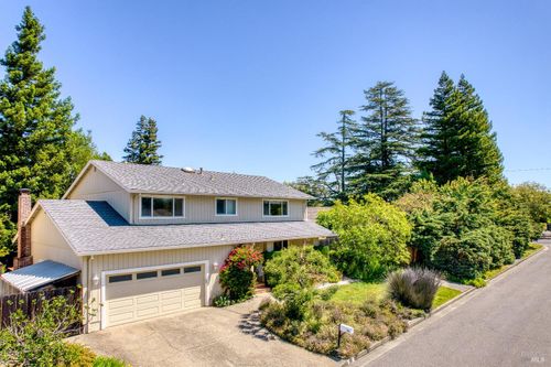 56 Santa Ynez Cir, Novato, CA, 94947-2841 | Card Image
