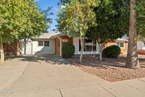 3802 W Cavalier Dr, Phoenix, AZ, 85019-1720 | Card Image