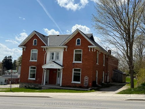 230 Garafraxa St N, Durham, ON, N0G1R0 | Card Image