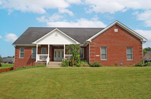 1016 Cedar Ridge Ln, Versailles, KY, 40383-9267 | Card Image