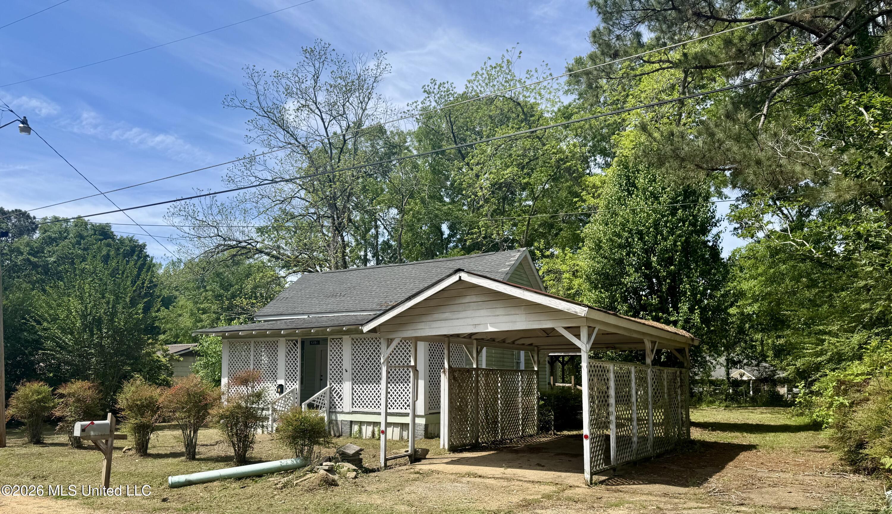Residential in McComb 2