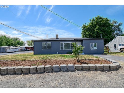 889 Sw Birch St, Pilot Rock, OR, 97868-6685 | Card Image