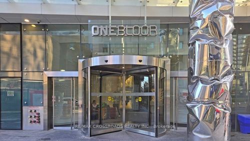 3208-1 Bloor Street, Toronto, ON, M4W0A8 | Card Image