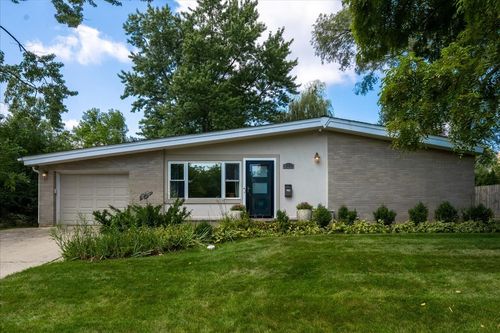 872 Virginia Rd, Highland Park, IL, 60035-3843 | Card Image