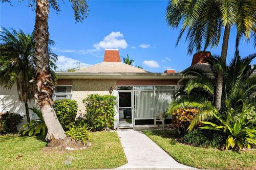 apt-b-4318 Tahitian Gardens Cir, HOLIDAY, FL, 34691-3708 | Card Image