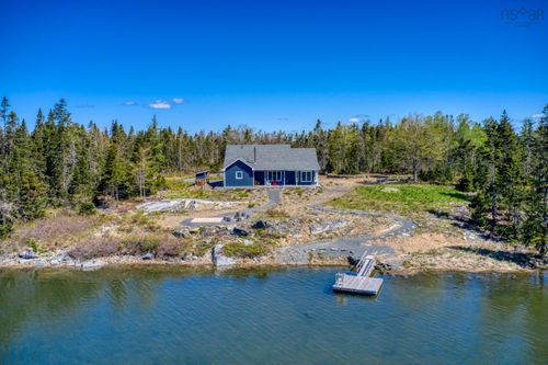 733 Heckmans Island Rd, Heckmans Island, NS, B0J2C0 | Card Image