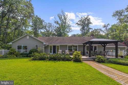668 Santa Maria Ln, DAVIDSONVILLE, MD, 21035-1328 | Card Image