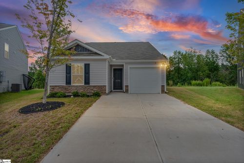 239 Maple Leaf Ln, Easley, SC, 29640-8020 | Card Image