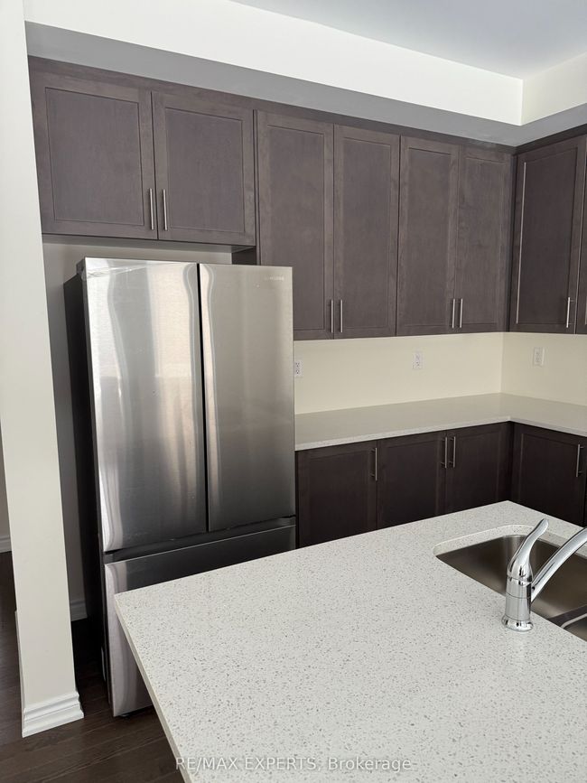 3170 Sideline 16 Rd, House attached with 3 bedrooms, 3 bathrooms and 1 parking in Ajax ON | Image 5