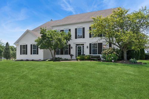 1574 Old Forge Rd, Bartlett, IL, 60103-1850 | Card Image