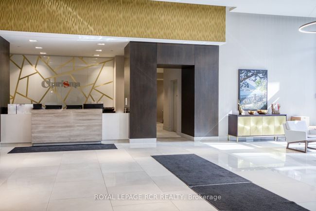425 - 9000 Jane St, Condo with 1 bedrooms, 2 bathrooms and null parking in Concord ON | Image 6