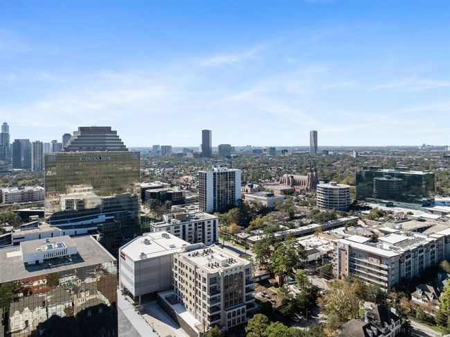 Aerial view looking Southwest with views of the Galleria skyline and at St. Martins. | Image 38