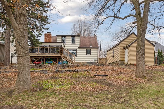 Large yard for all your entertaining, play, and gardening needs! | Image 37