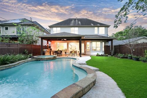 5217 Beech St, Bellaire, TX, 77401-3328 | Card Image