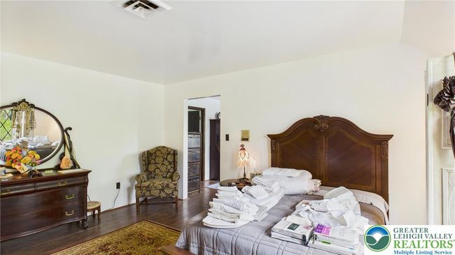 2135 Wehr Mill Rd, House other with 4 bedrooms, 3 bathrooms and null parking in ALLENTOWN PA | Image 38
