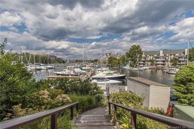 APT-102 - 123 Harbor Dr, Condo with 2 bedrooms, 3 bathrooms and null parking in Stamford CT | Image 30